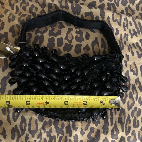 LA REGALE Black Formal tear drop Beaded Sequin mini bag Clutch NWT - Picture 11 of 13